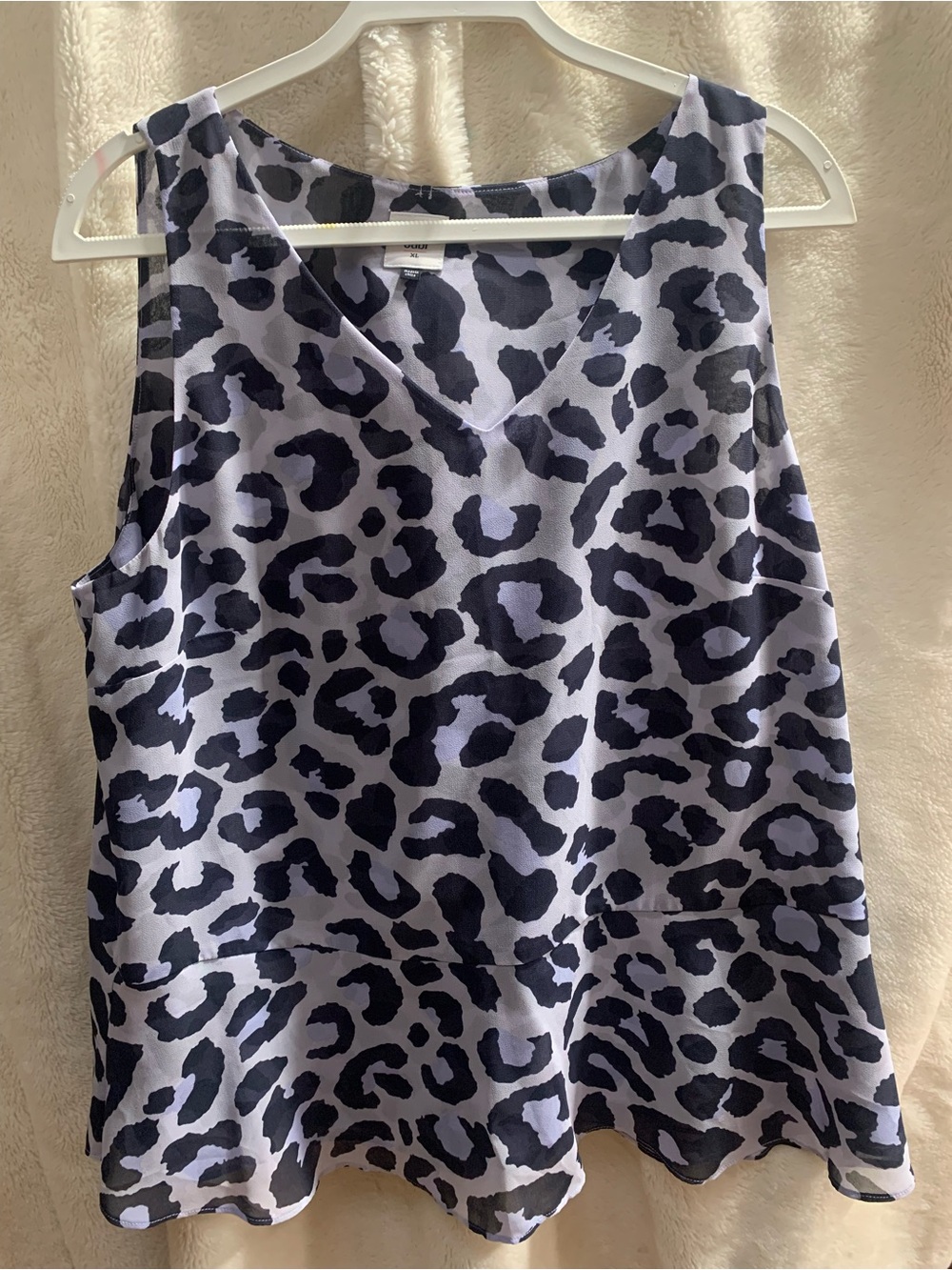 CAbi Black and Light Gray Leopard Print Top